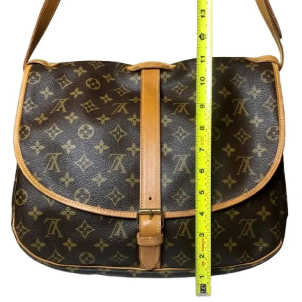 Authentic LOUIS VUITTON Saumur 35 Monogram Double Sided Messenger Bag